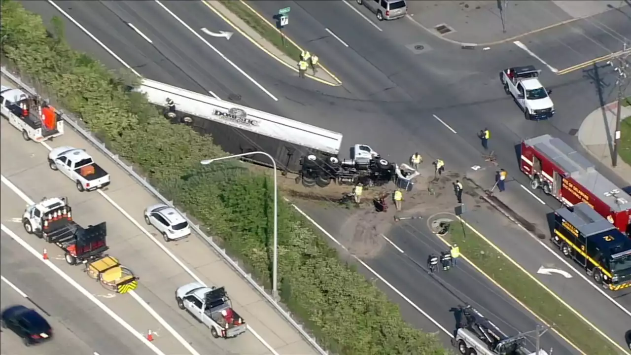 Crews respond to tractor-trailer crash, fuel spill in Edgemoor, Delaware