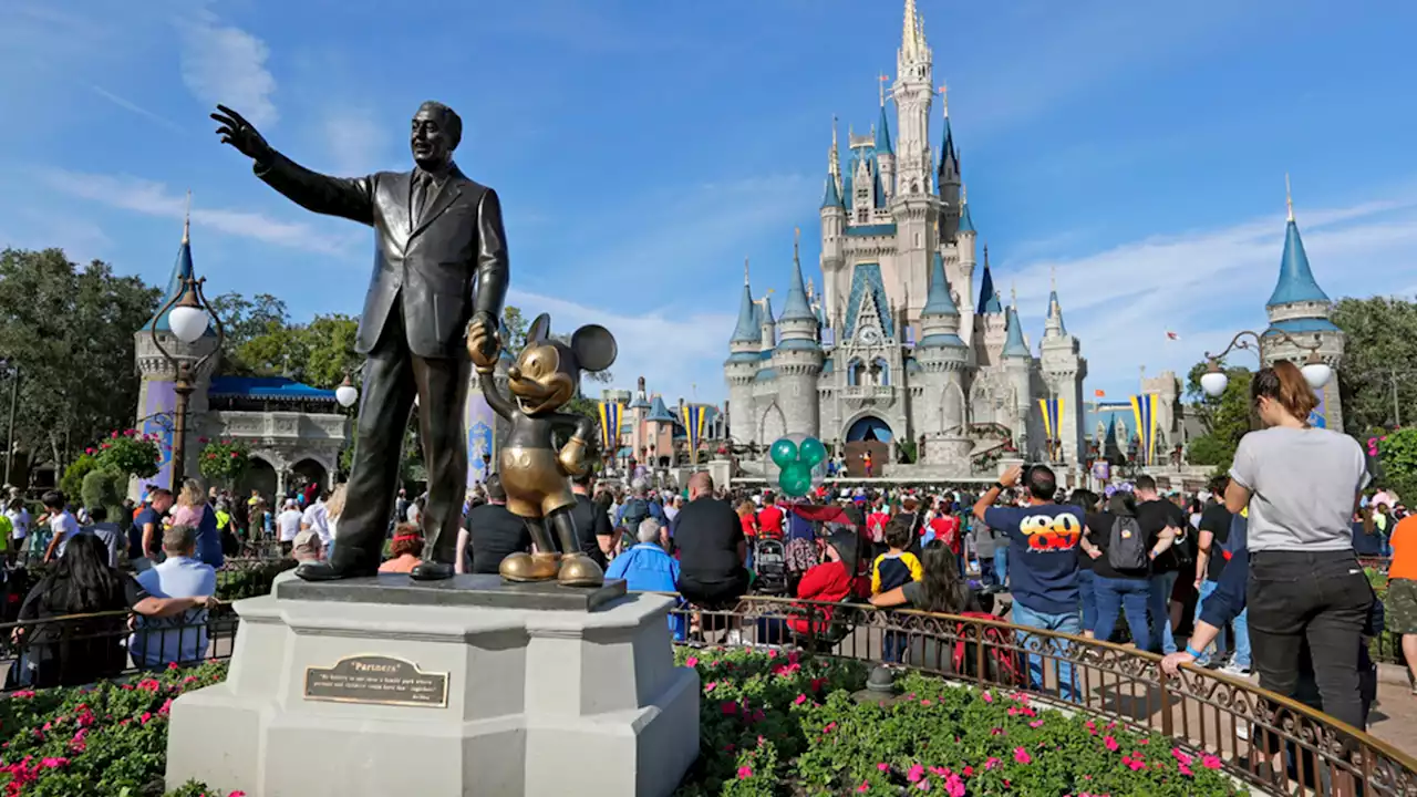 Disney World announces changes to reservation system and return of dining plans in 2024