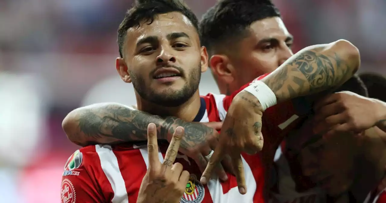 Chivas se reforzaría con estos dos delanteros para el Apertura 2023