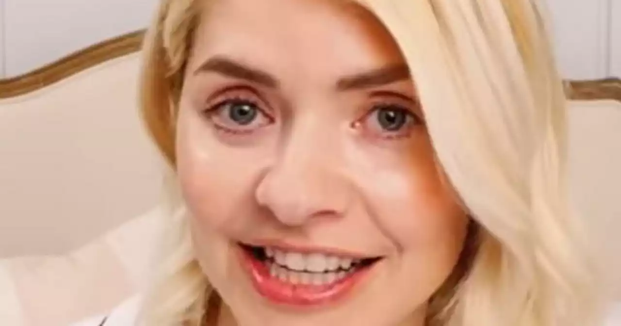 Holly Willoughby hails £10 concealer which is 'incredibly eye-brightening'