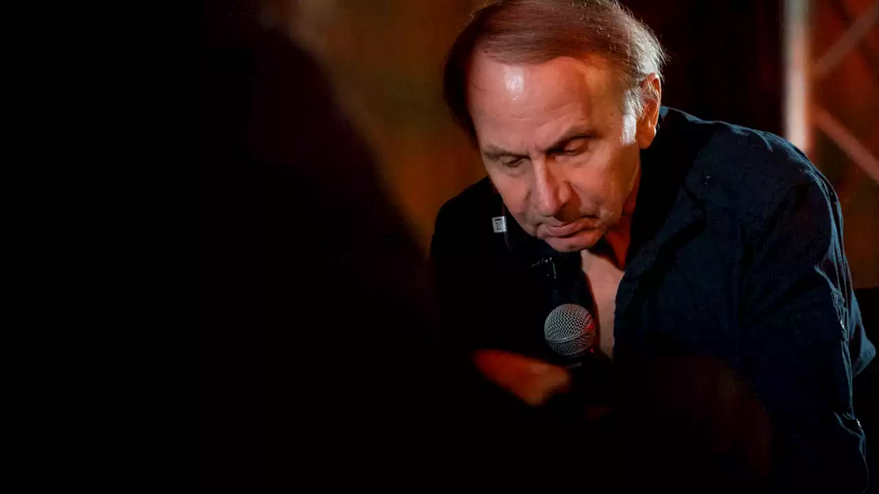 Michel Houellebecq va publier un récit de ses déboires dans le cinéma X