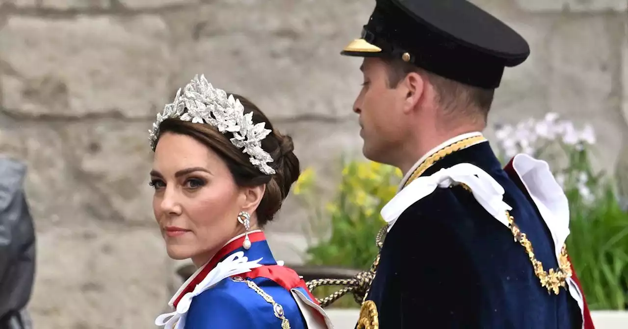 Prinz William und Prinzessin Kate : Geheimnis gelüftet! Warum sie zu spät zur Krönung kamen