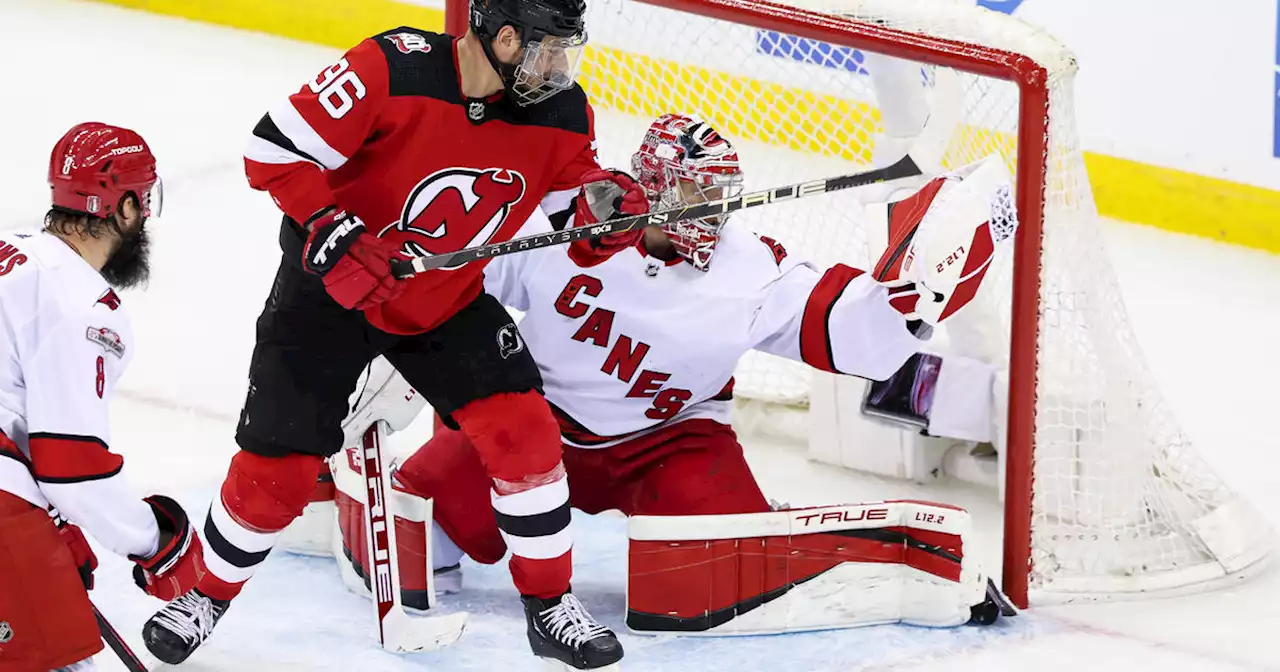 Hurricanes have 5-goal 2nd, rout Devils for 3-1 lead