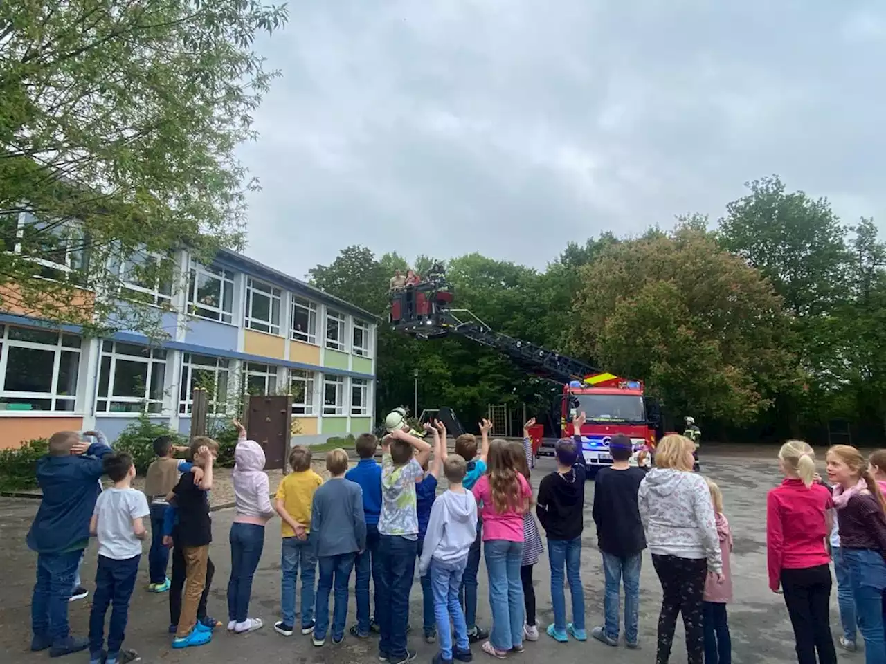 Feueralarm an der Kardinal-von-Galen-Schule --- (Cityreport24-Nachrichtenblog)