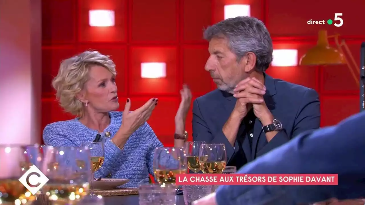 Sophie Davant : pas insensible au charme de Michel Cymès, elle lui fait du rentre-dedans en direct