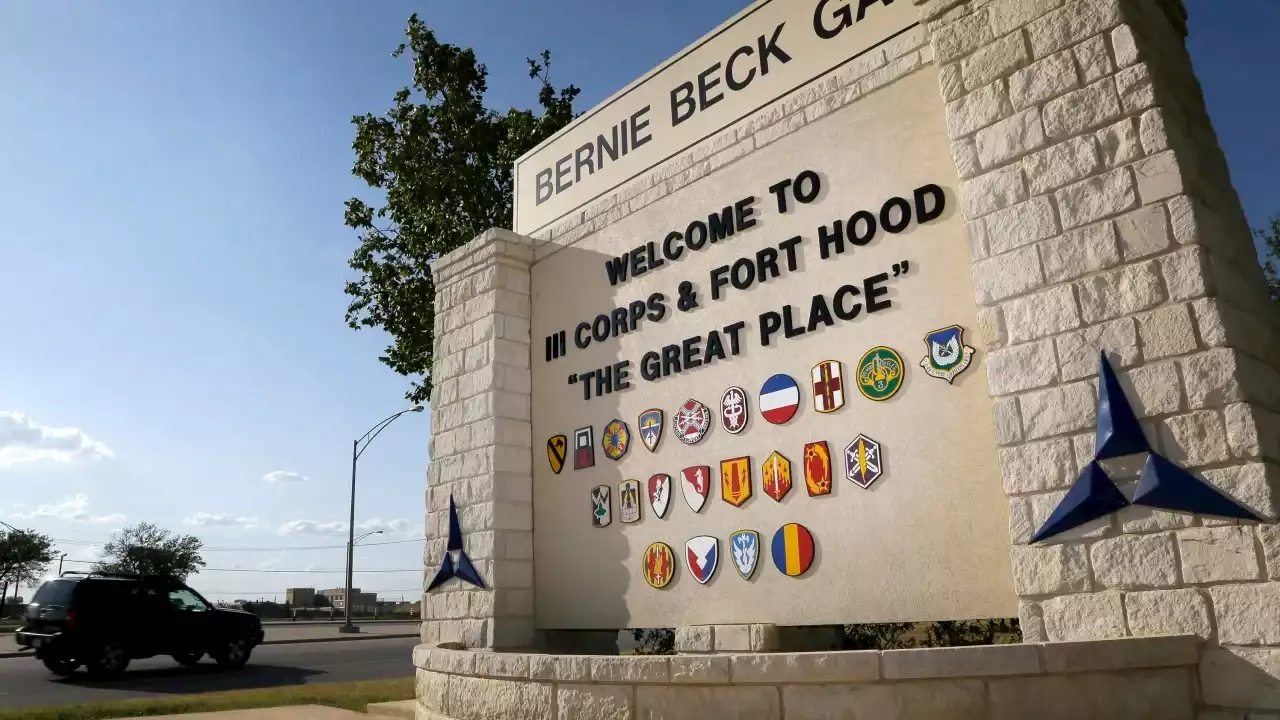 Cambian nombre de la base de Fort Hood, Texas, en honor a general hispano