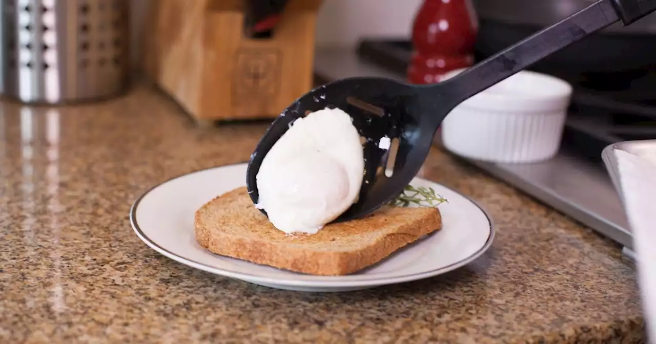 Woman shares poached egg hack that cooks them 'to perfection' every time