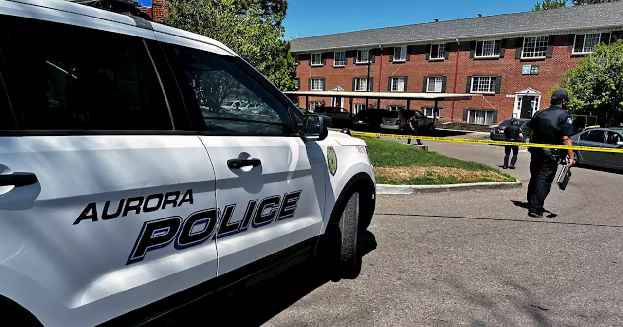 Aurora police investigate double shooting