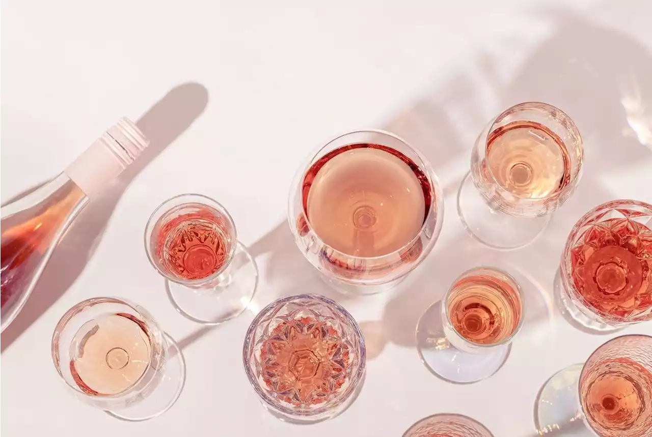 Voici les meilleurs vins rosés de l’été 2023, selon des experts, avec des notes supérieures à 90/100, ils sont jugés excellents