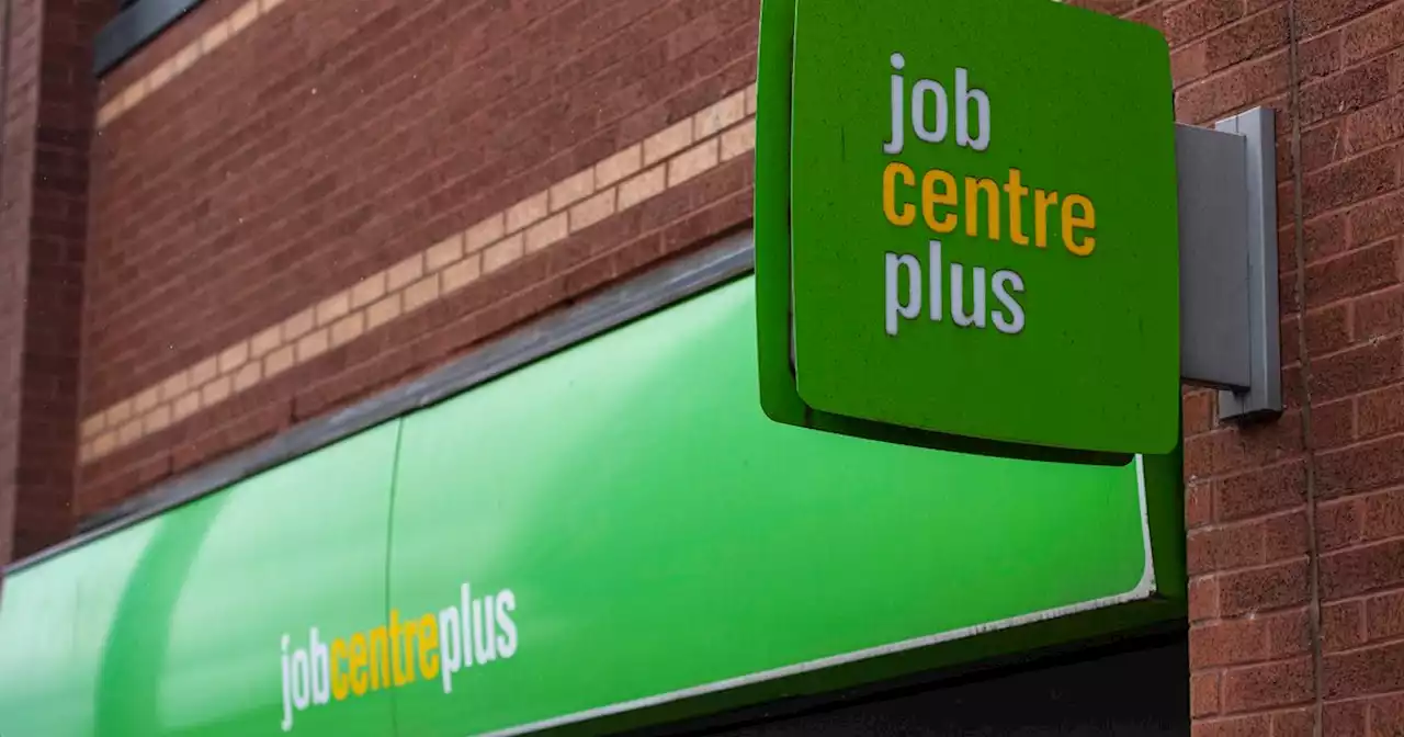 More Glasgow people get jobs as 12,500 more workers recorded in employment rise