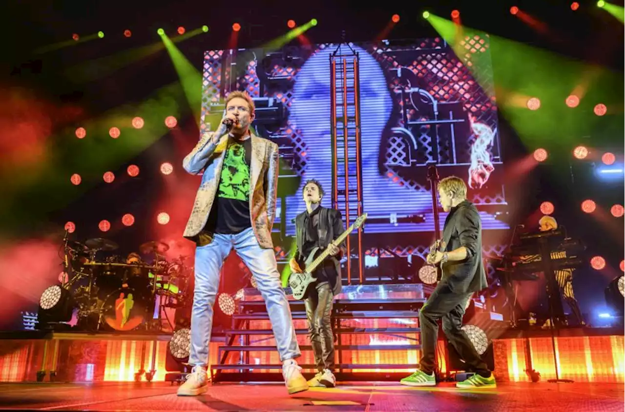 Duran Duran wow with Calvin Harris mash-up at the Hydro