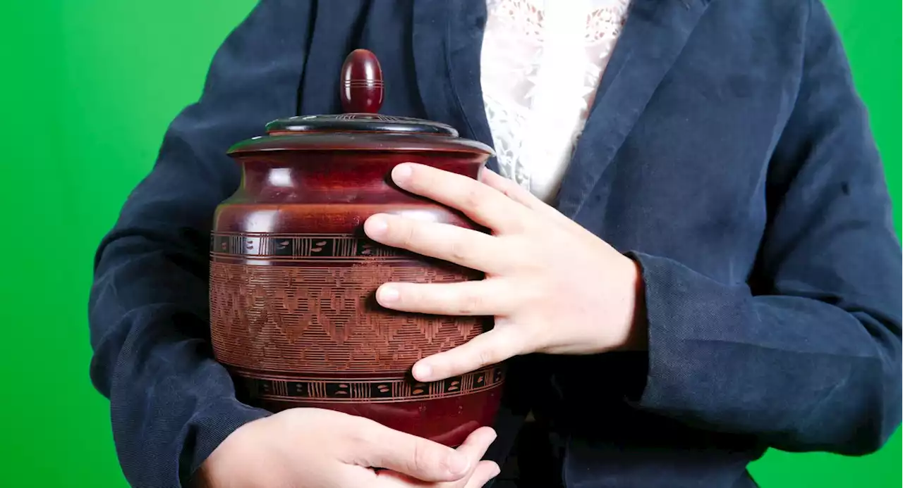 Extra Extra: When buying a used urn, check to make sure it's empty