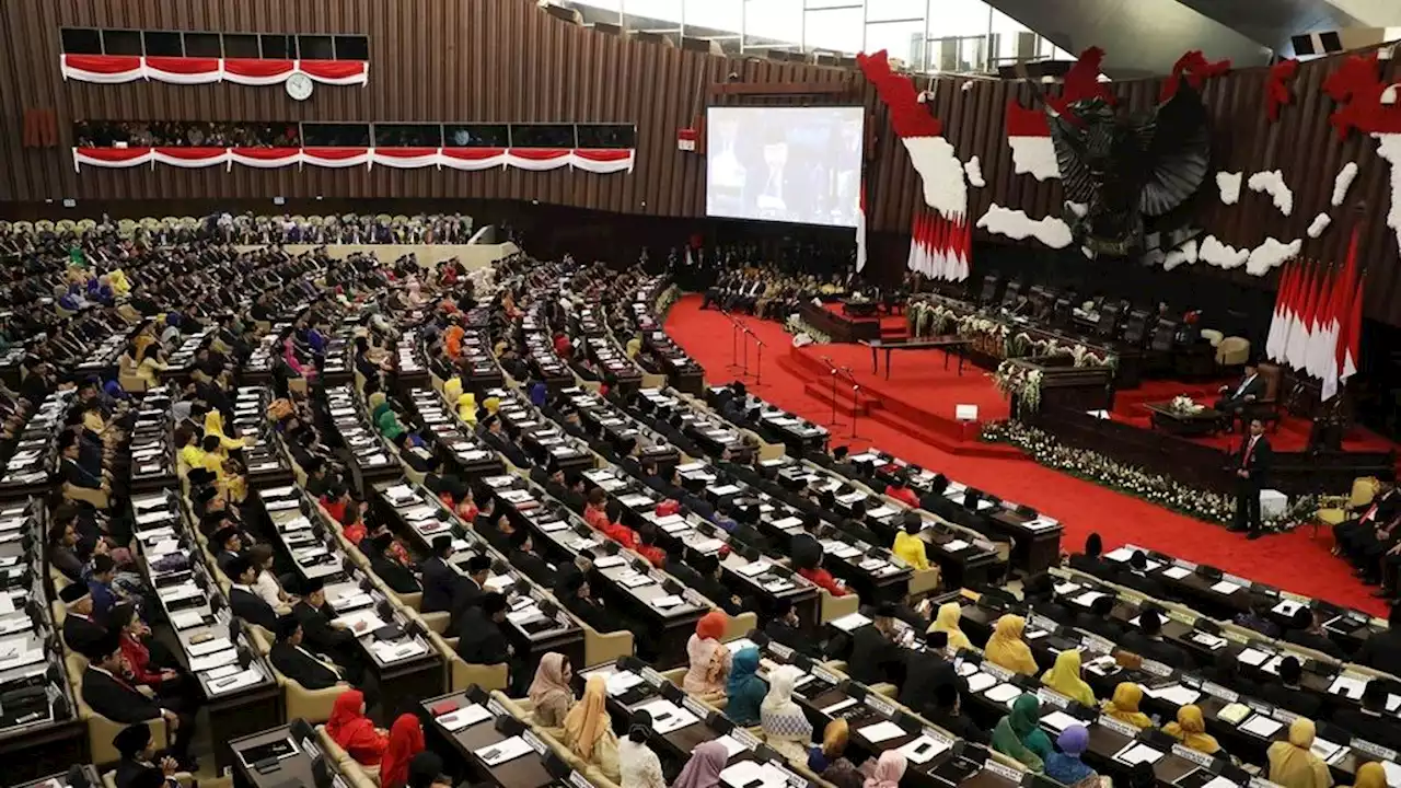 Pertahankan Jumlah Kursi DPR, Parpol Andalkan Caleg Petahana