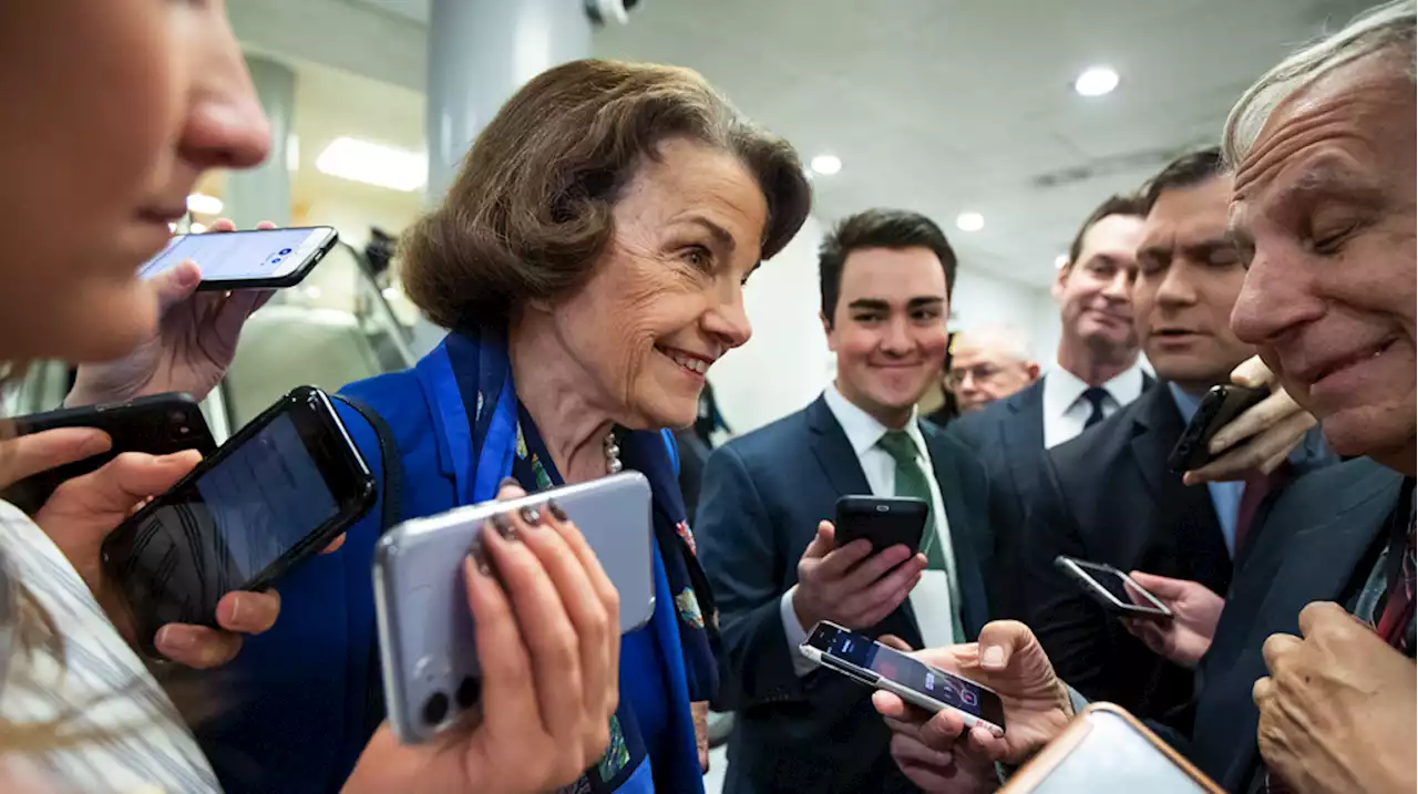 Sen. Feinstein to return to Senate after three-month absence -