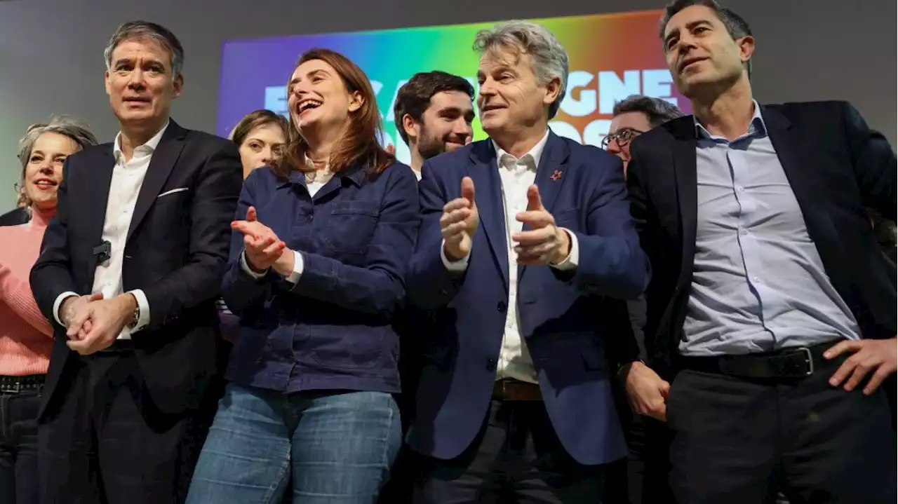 Comment écolos et socialistes tentent de se réinventer pour exister face à La France insoumise