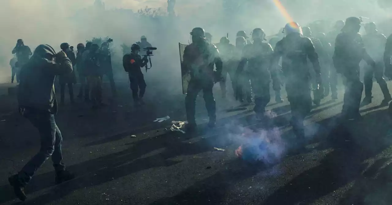 Manifestation du 1er Mai : nouvelle plainte d’un photojournaliste contre deux policiers