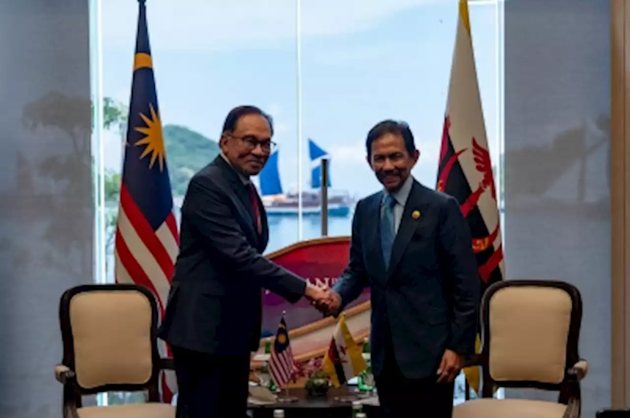 Anwar holds bilateral cooperation talks with four Asean leaders