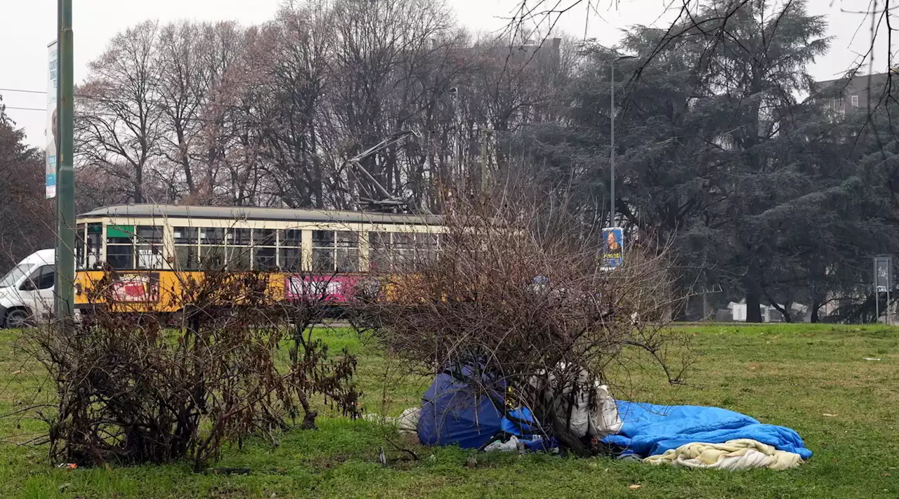 Milano, fermato un 32enne per lo stupro nei giardini pubblici ad aprile