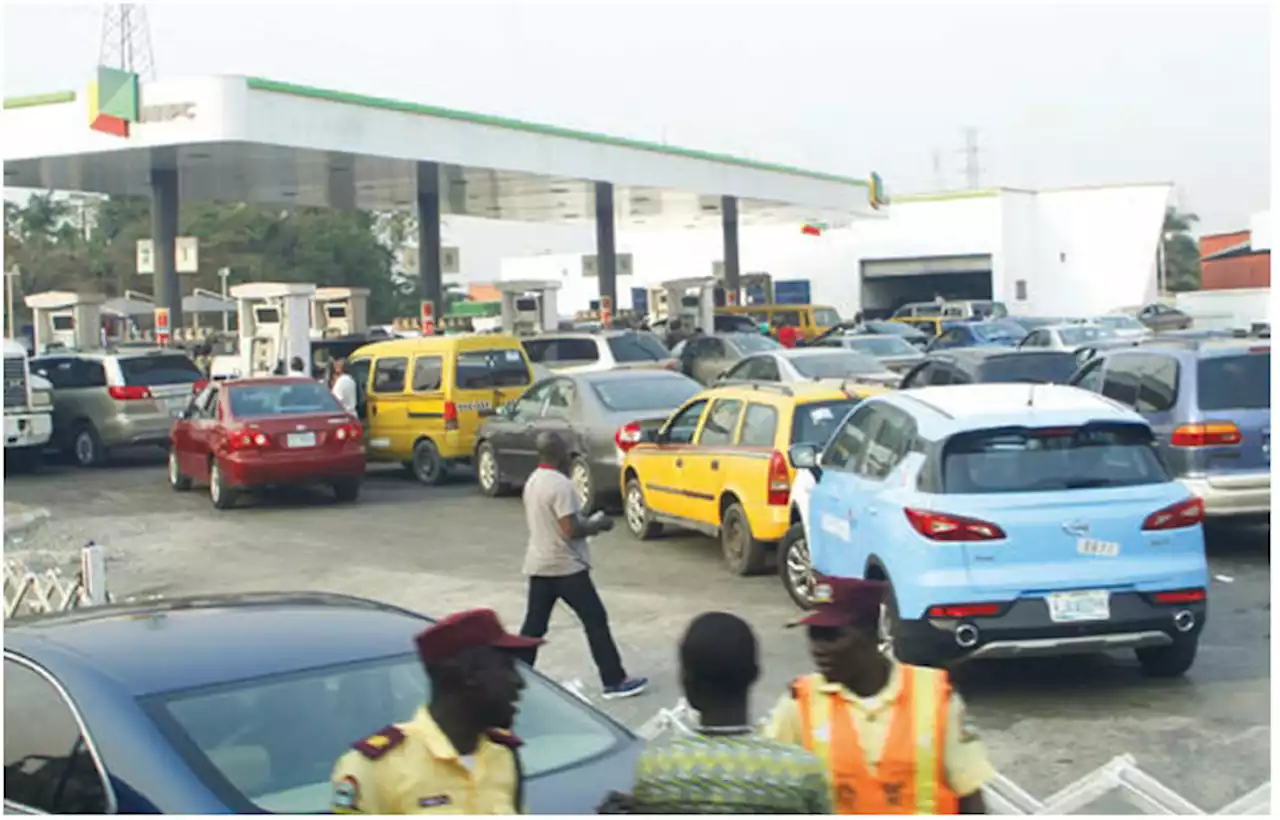 El-Rufai, Sanusi, World Bank urge FG to end fuel subsidy