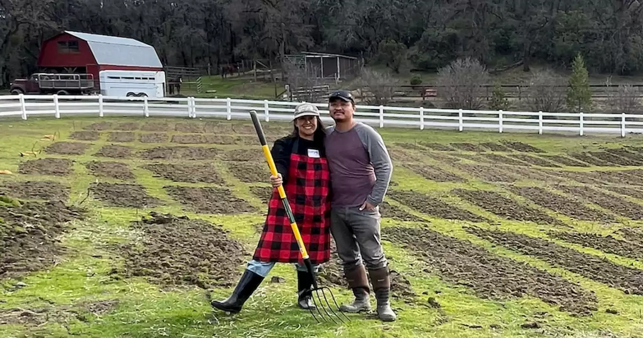 Northern California farm draws on Philippine and Hmong ancestries