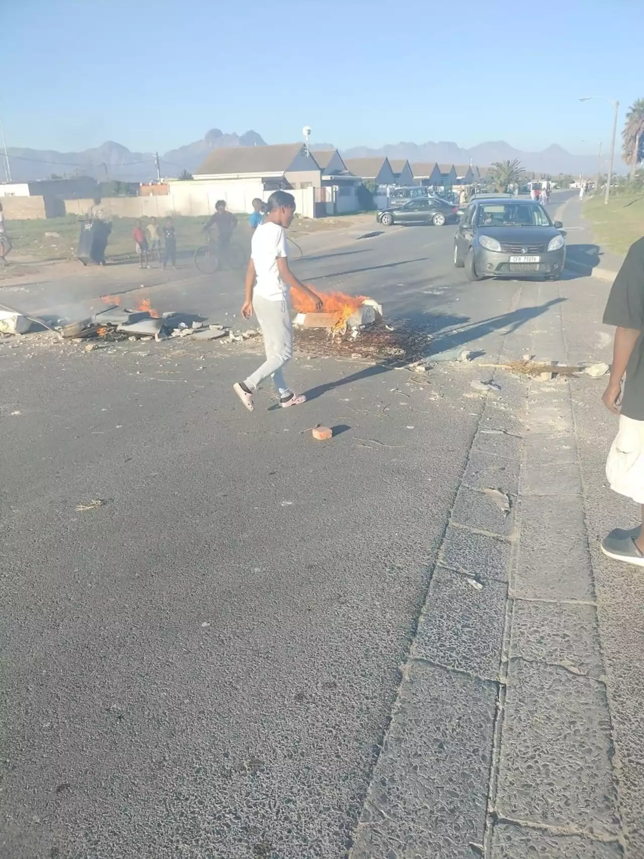 WATCH | 'We are frustrated': Macassar residents protest against power outages caused by cable theft | News24