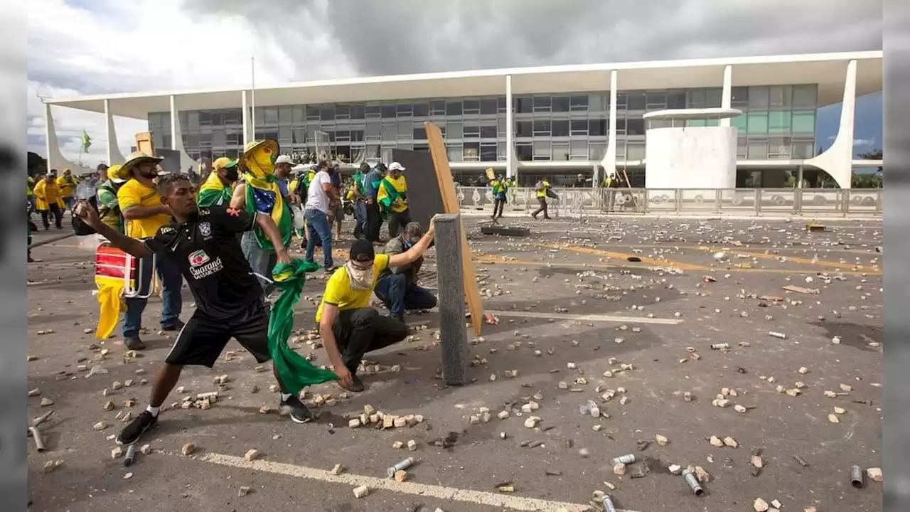 Moraes manda periciar imagens de 8 de janeiro captadas pelo GSI