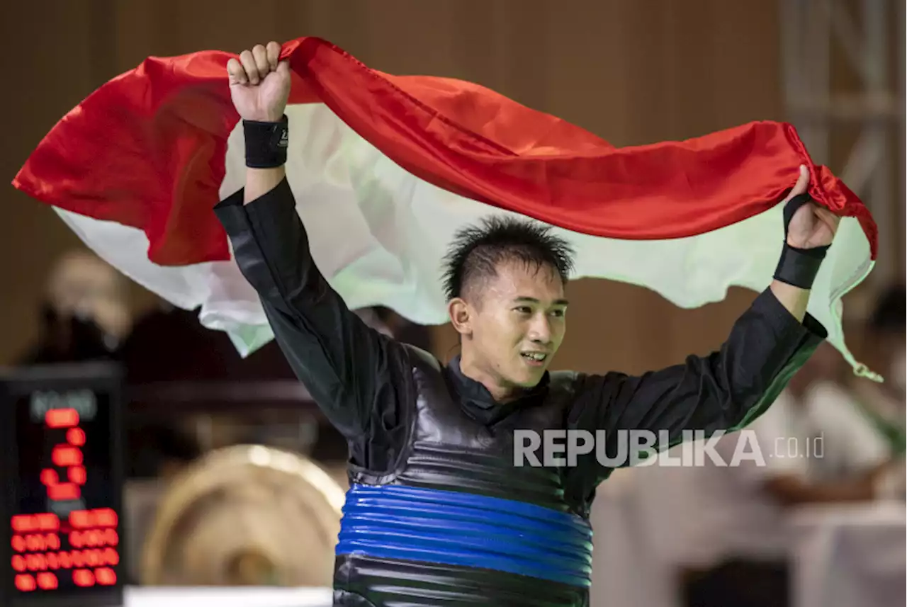 Iqbal Raih Emas Pencak Silat Nomor Tanding Class F |Republika Online