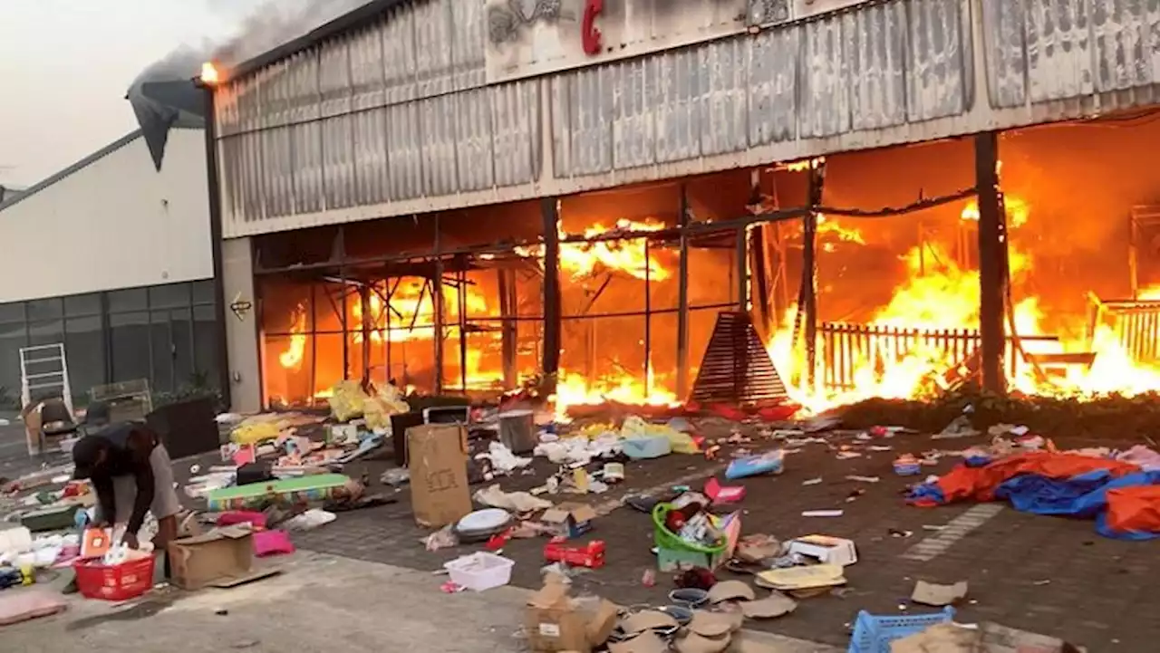2021 unrest final report expected to be released end July: HRC - SABC News