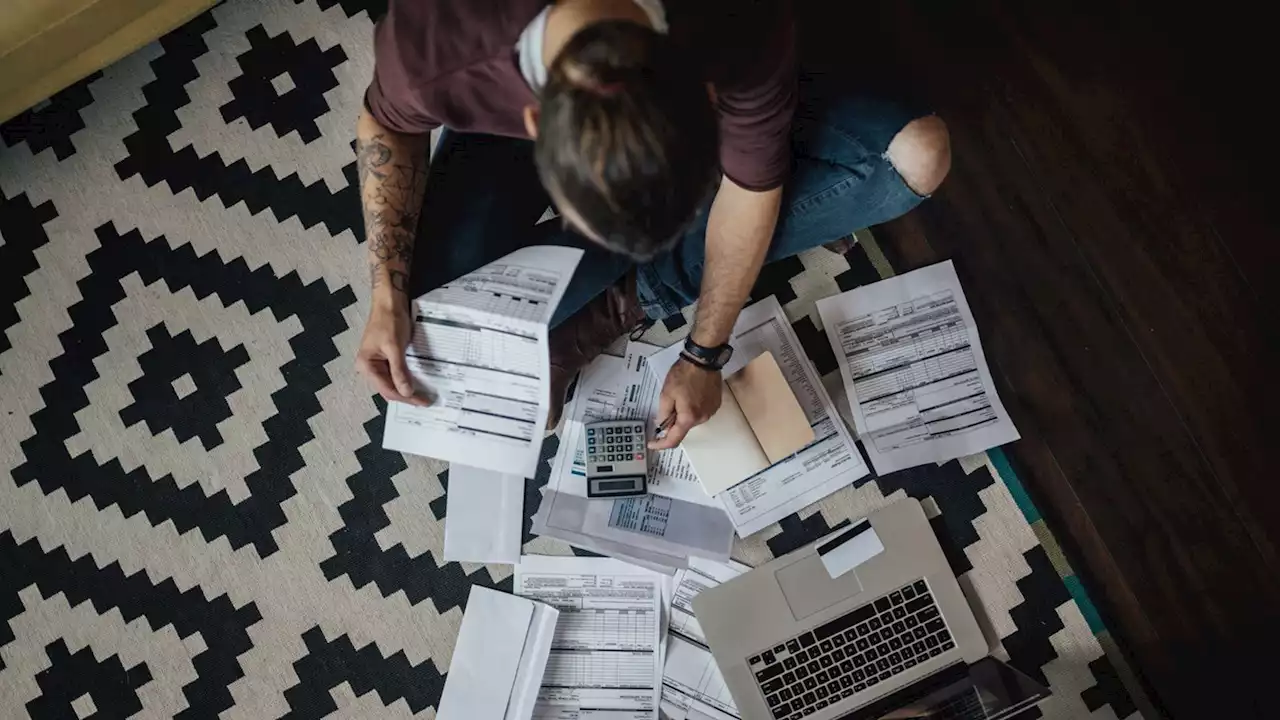 Cost of living latest: Energy bills to drop £440 a year under new price cap forecast