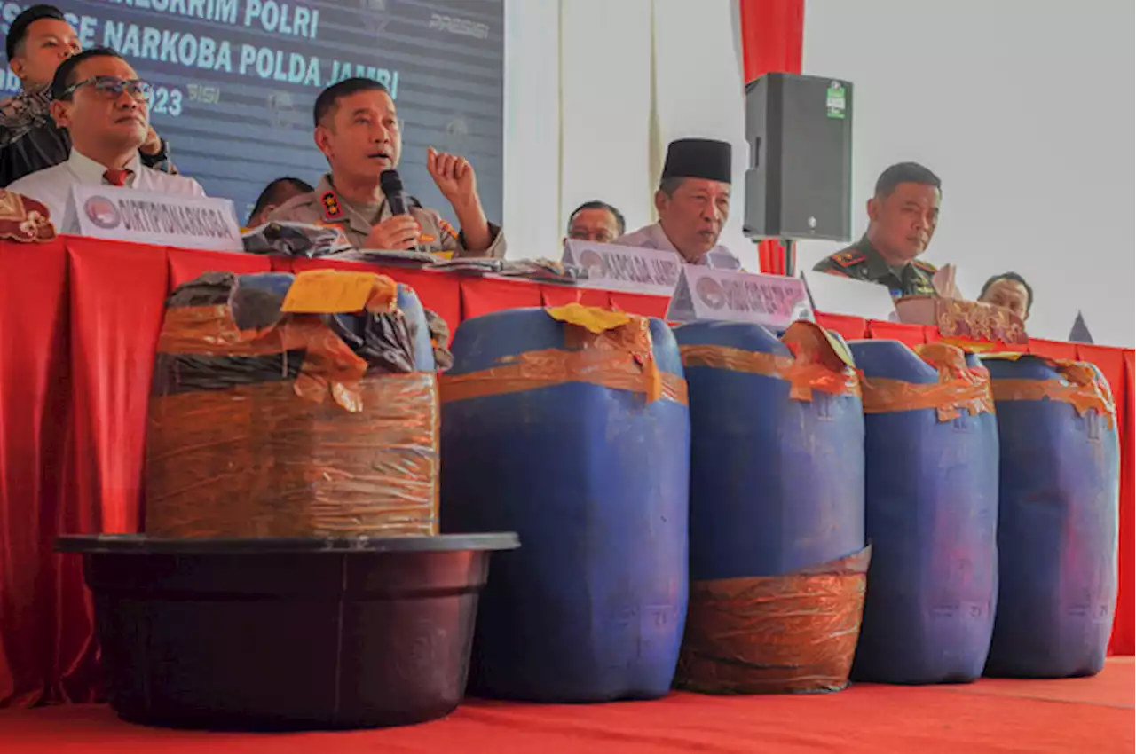 200 Kilo Sabu Cair Jaringan Lapas Gagal Diselundupkan WNA Iran di Teluk Banten