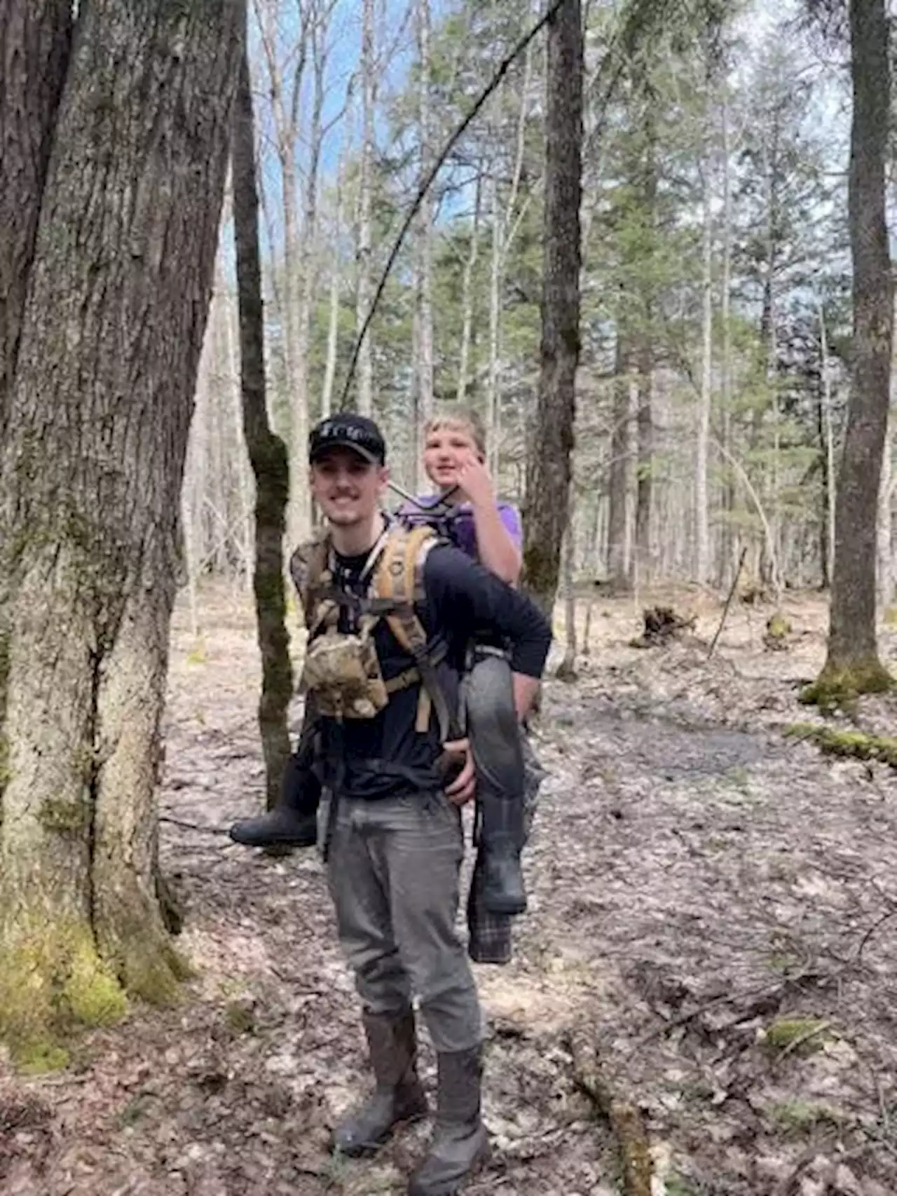 Eating snow and sheltering under a log saved 8-year-old boy lost in state park for 2 days