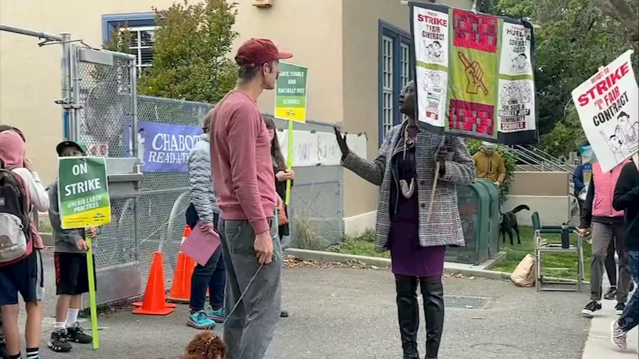 Emotions boil over between parents, picketers during Day 5 of Oakland teachers' strike