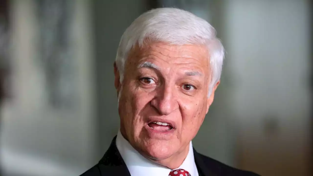 Like Joe Biden, Bob Katter plans to keep working past the age of 80 — and he's not alone