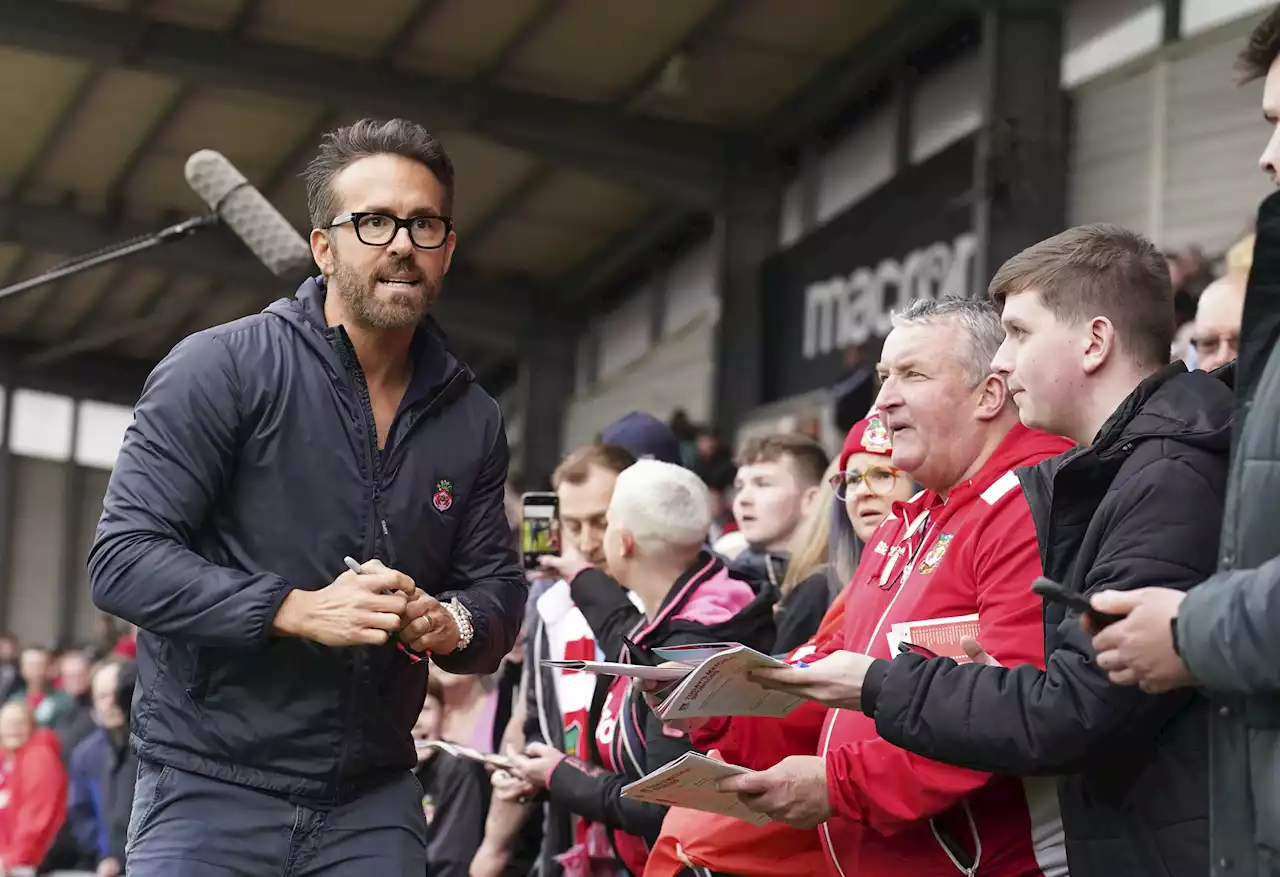 Why Ryan Reynolds, Snoop Dogg, other celebrities want to buy the Ottawa Senators