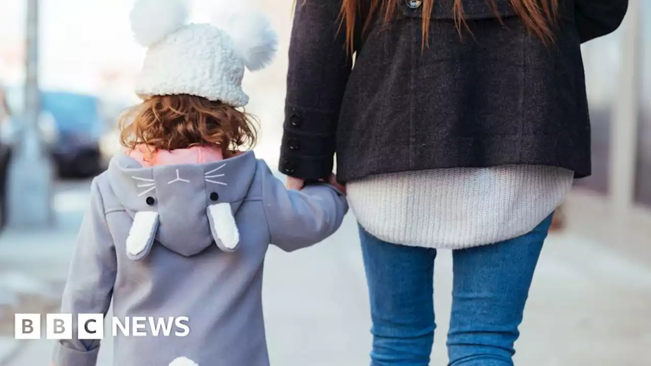 Childcare: Northern Ireland parents at 'crisis point' over UK-NI gap