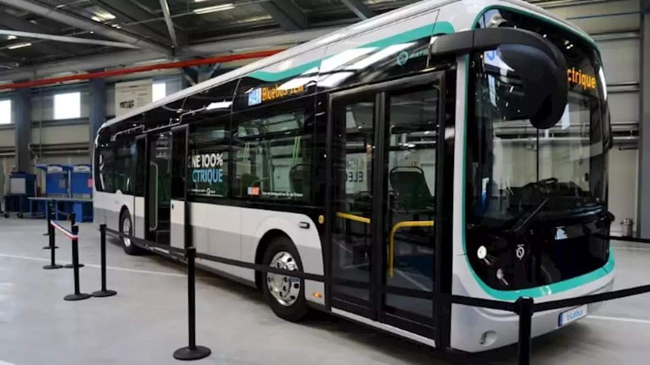 Bluebus électriques: Jean Castex attend 'toutes les garanties' de sécurité pour une remise en circulation