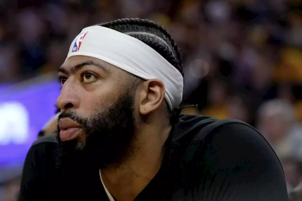 NBA: Lakers’ Anthony Davis exits Game 5 after blow to head