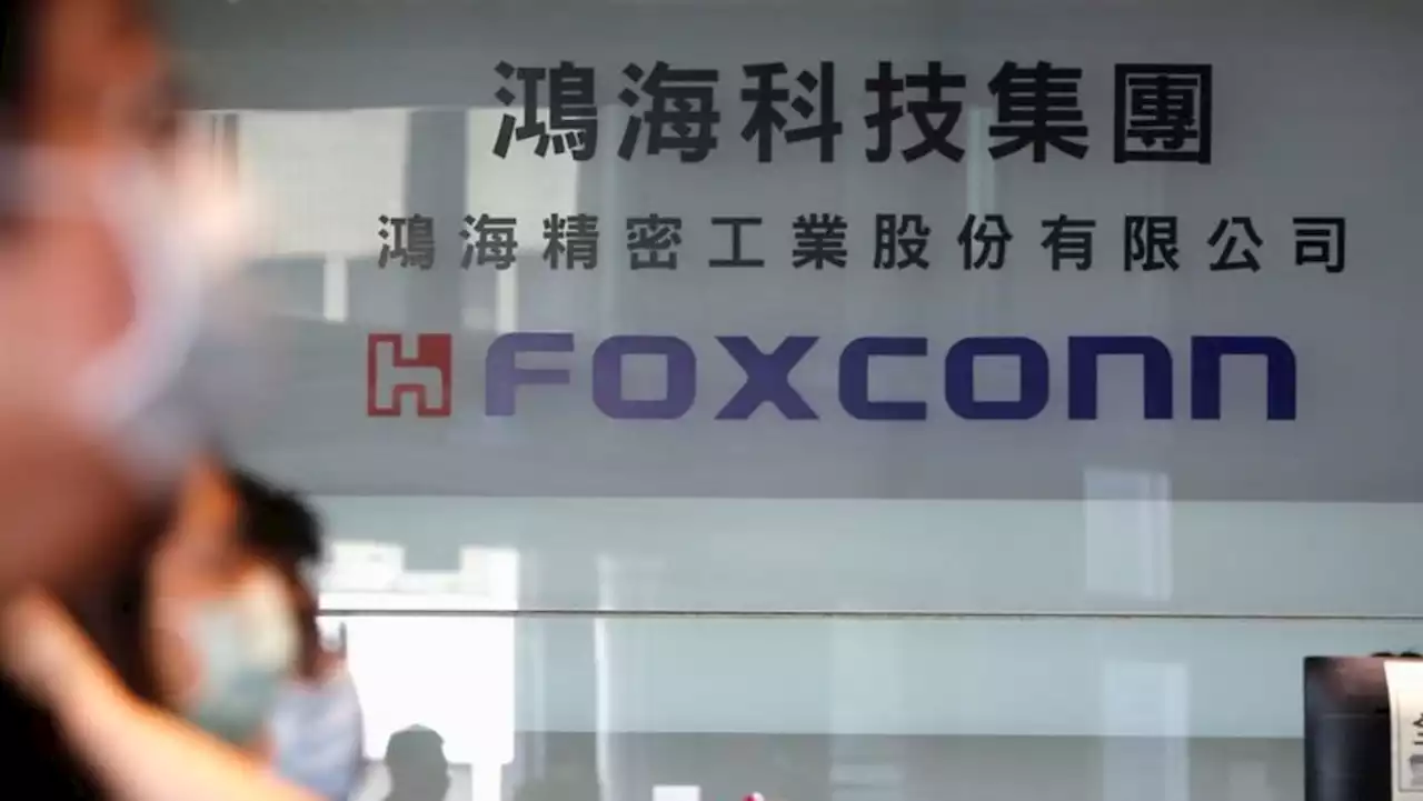 Apple supplier Foxconn's Q1 profit falls 56% y/y, worse than forecasts