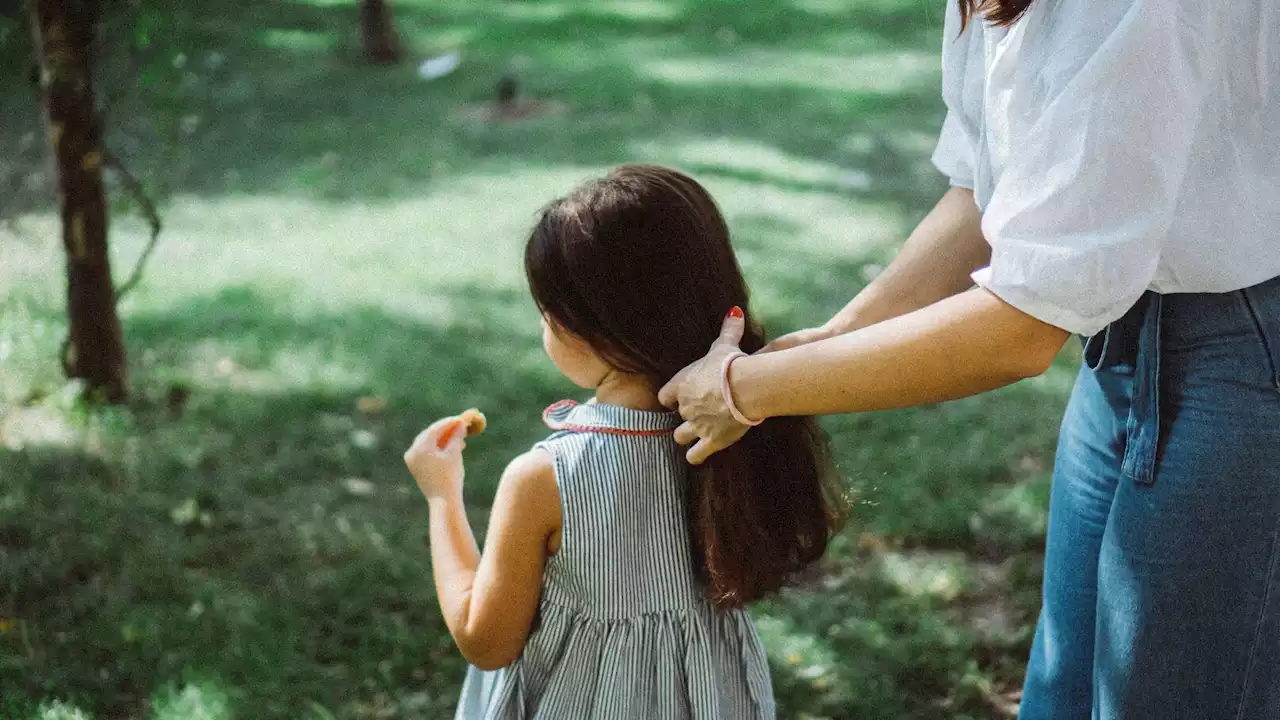 Une maman fait une découverte écoeurante et potentiellement gravissime dans l'oreille de sa fillette