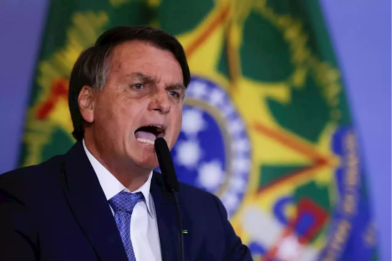 Bolsonaro deverá depor à PF na próxima terça (16) sobre caso do cartão de vacina