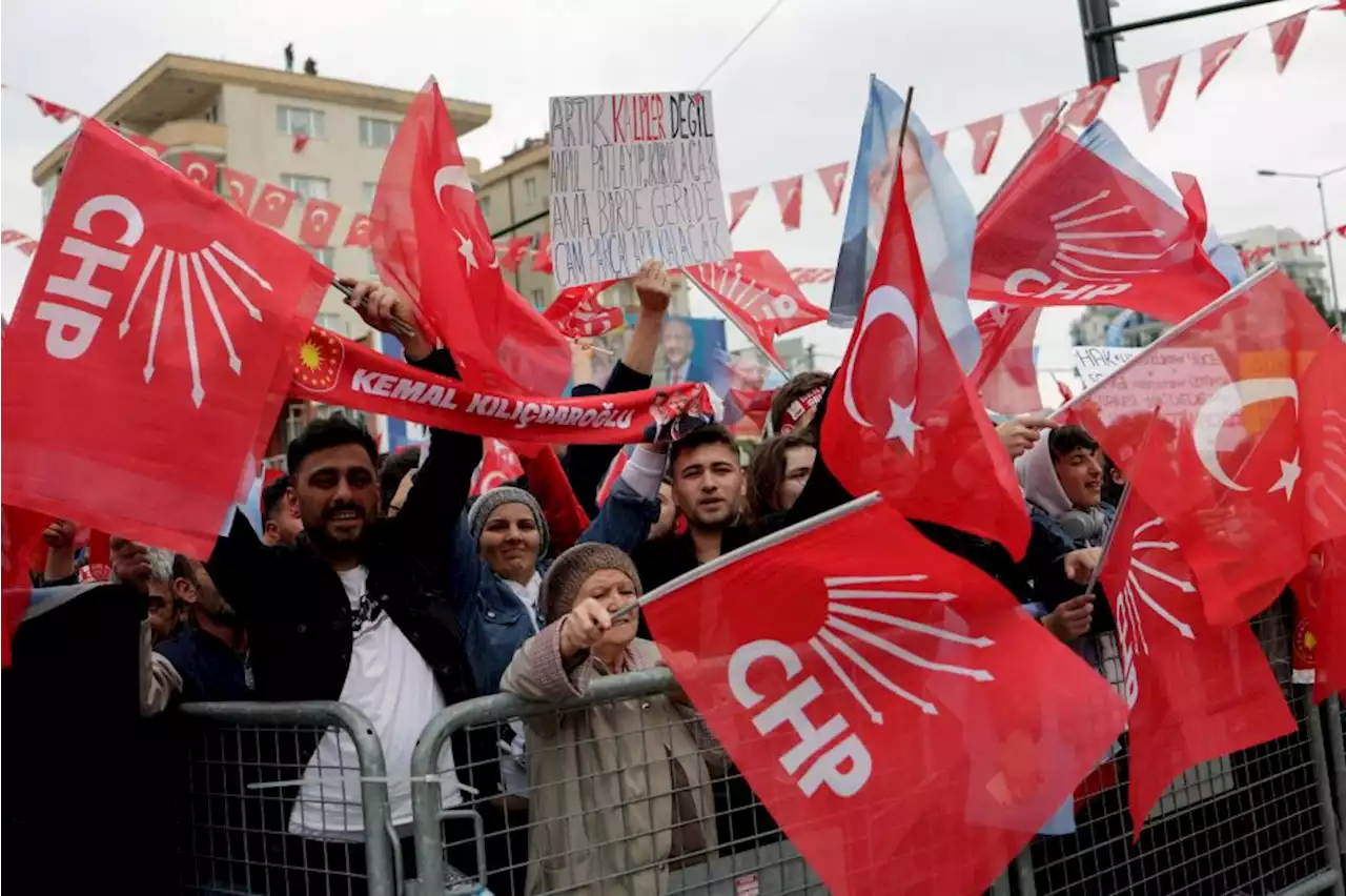 Rival de Erdogan lidera pesquisa antes das eleições presidenciais na Turquia