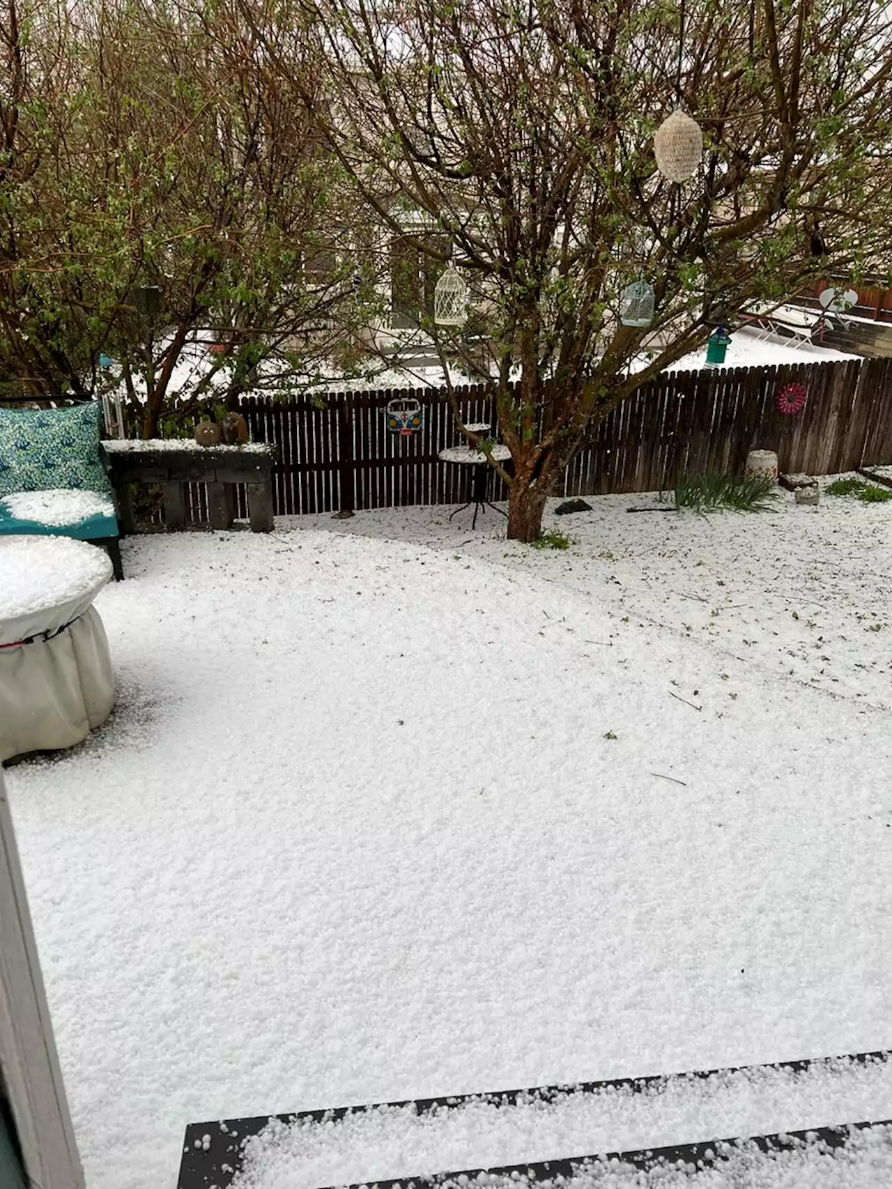 Live weather blog: Severe thunderstorm warnings impacting Front Range, eastern plains