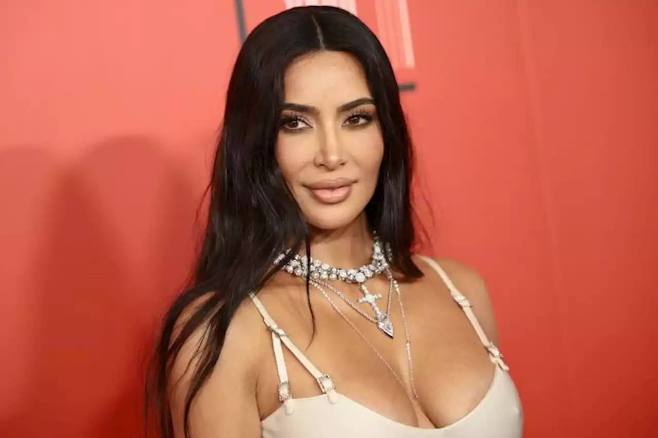 Kim Kardashian Sends Out An ‘SOS’ While Studying For Law School