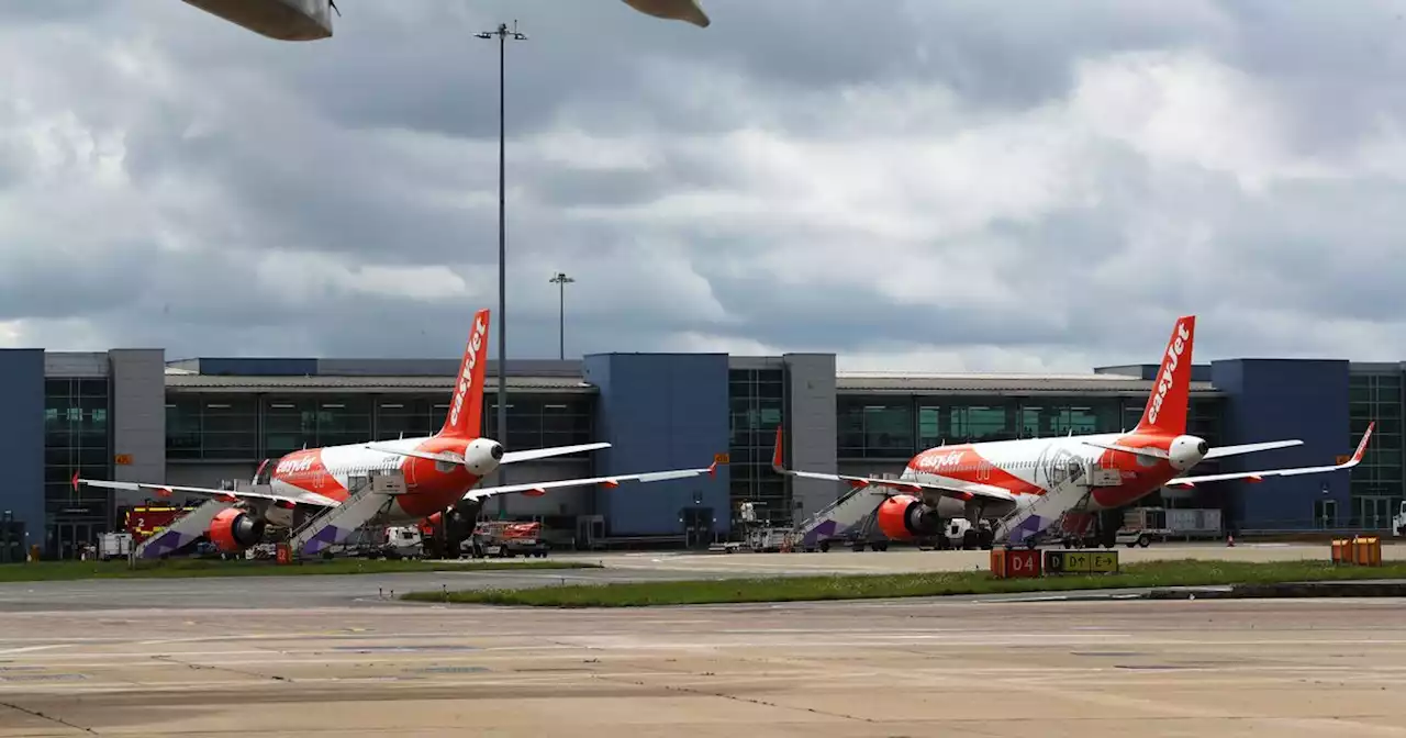 Glasgow flight delayed as 'missing passenger' ends up on wrong plane to Bristol