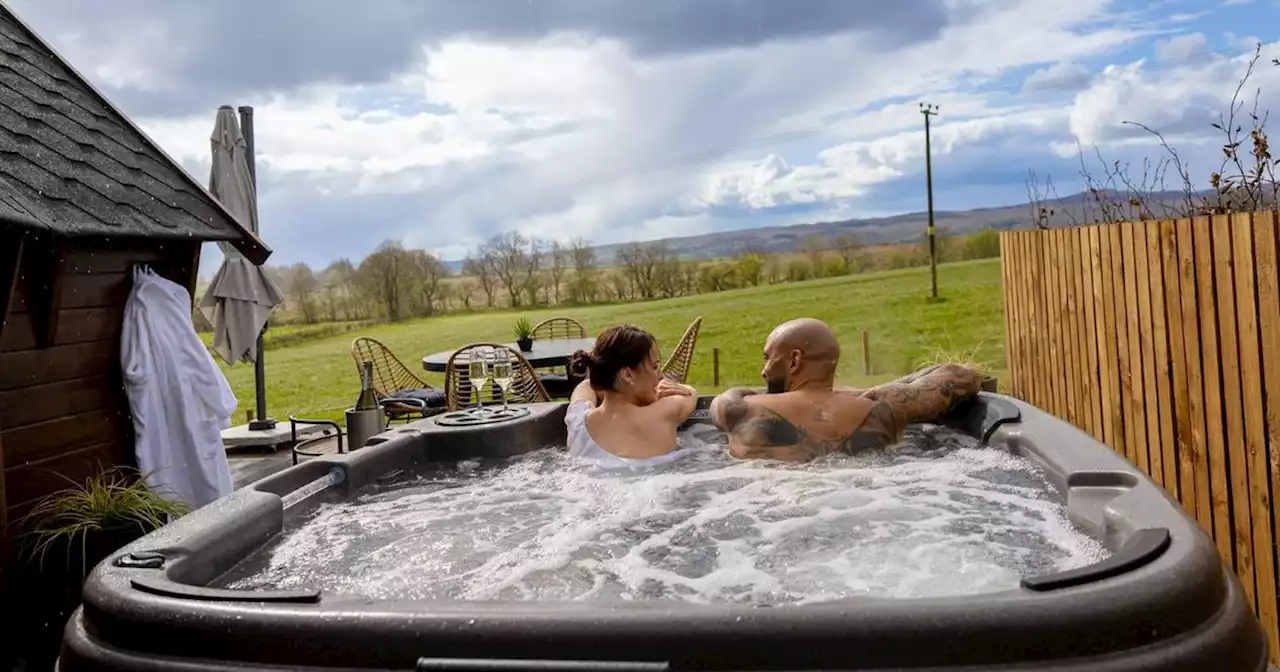 Luxurious hotel and spa near Glasgow launches new lodges with hot tubs