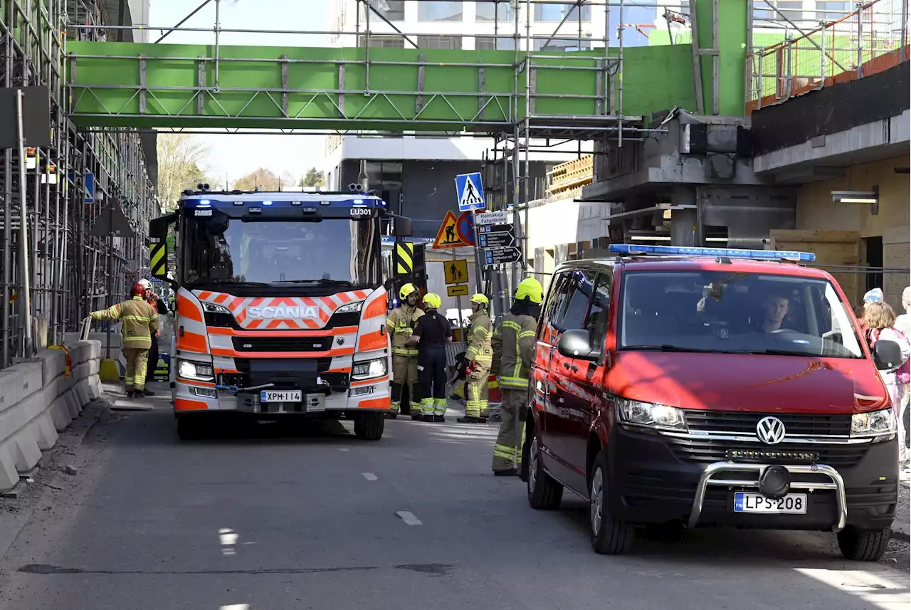 Gångbro kollapsad i Finland – 24 skadade