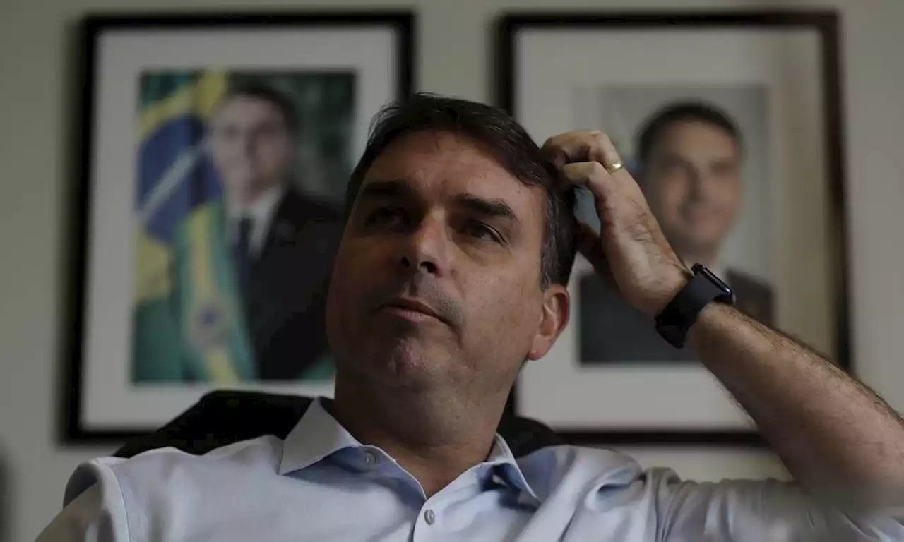 Flávio espera aval de Jair Bolsonaro para campanha à Prefeitura do Rio