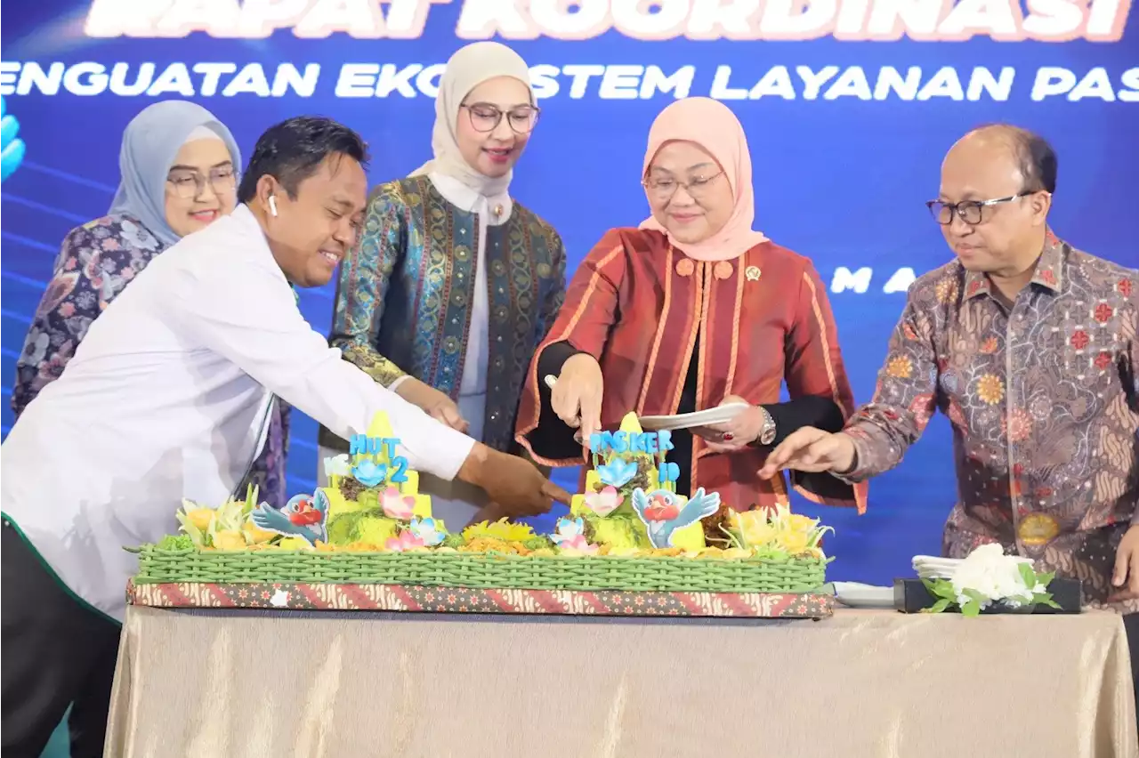 Ida Fauziyah Dorong Jajaran Kemnaker Terus Kembangkan Sistem Informasi Pasar Kerja