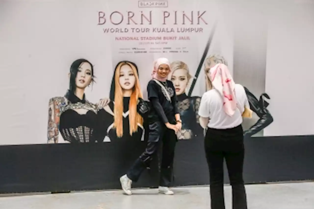 Lawyer suing Live Nation Malaysia for up to RM1m for ‘missing seat’ at Blackpink concert (VIDEO)