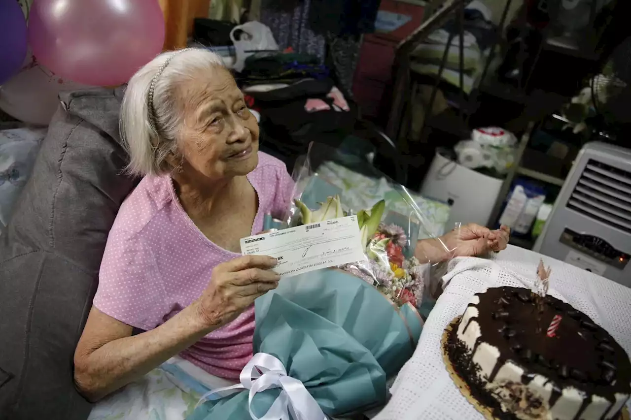 Taguig LGU honors 3 centenarians with P100,000 cash gifts